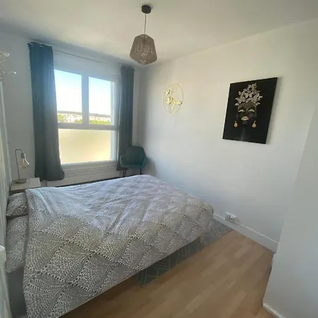 - Tourneville, Superbe T3, Balcon/parking 아파트