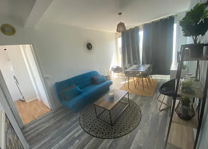 - Tourneville, Superbe T3, Balcon/parking El Havre